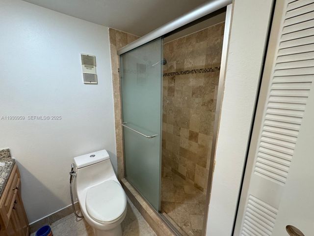 4525 W 20th Ave 118, Hialeah, FL 33012