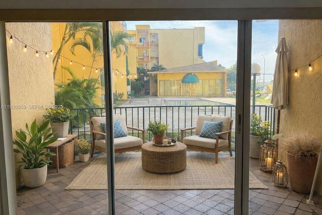 4525 W 20th Ave 118, Hialeah, FL 33012