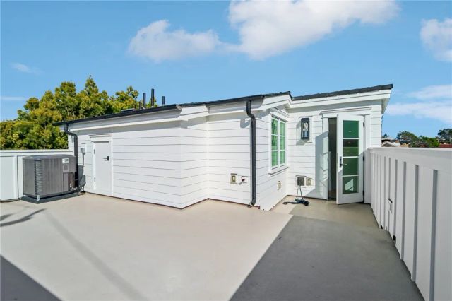 617 Narcissus Avenue .5, Corona Del Mar, CA 92625