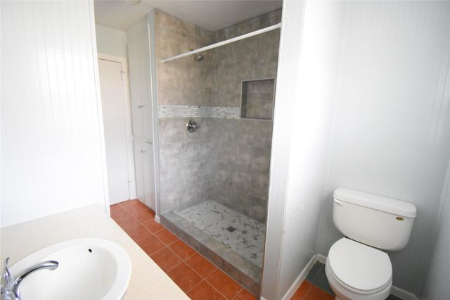 1706 Oaks Drive, Pasadena, TX 77502