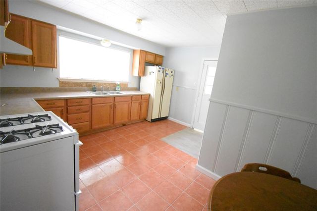 1706 Oaks Drive, Pasadena, TX 77502