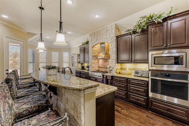 4602 Monterosa LN, Round Rock, TX 78665