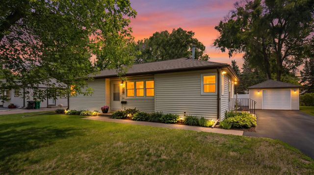 8509 10th Avenue S, Bloomington, MN 55420