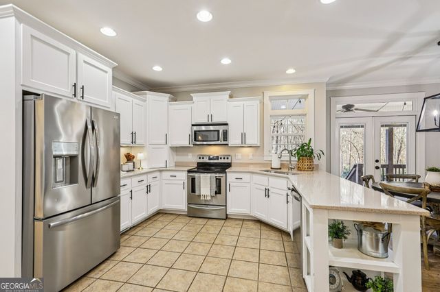 118 Cherokee Farms Drive, Newnan, GA 30263