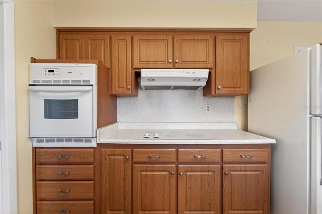 705 CHURCHILL PLACE, Sun City Center, FL 33573