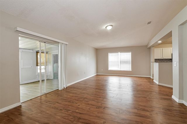 207 RONALDALE AVENUE, Haines City, FL 33844