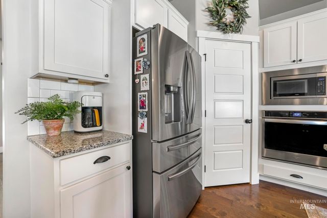 2263 Columbia, Twin Falls, ID 83301