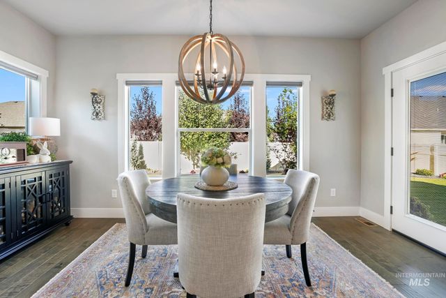 2263 Columbia, Twin Falls, ID 83301