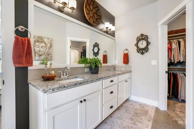 2263 Columbia, Twin Falls, ID 83301