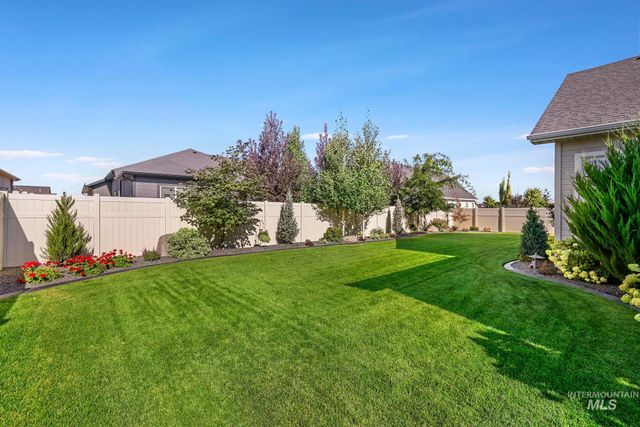 2263 Columbia, Twin Falls, ID 83301