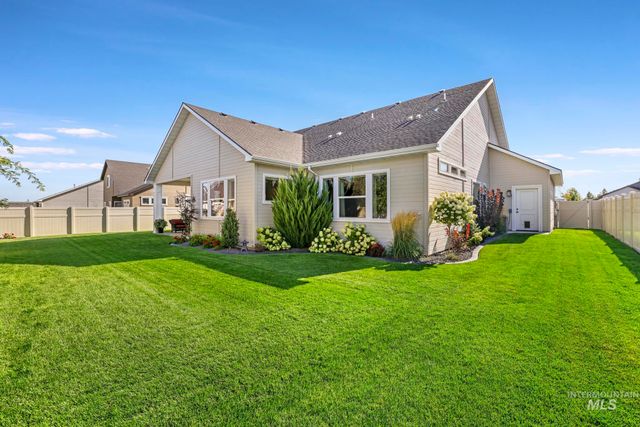 2263 Columbia, Twin Falls, ID 83301