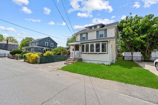 1 Lewis Place, Lynbrook, NY 11563