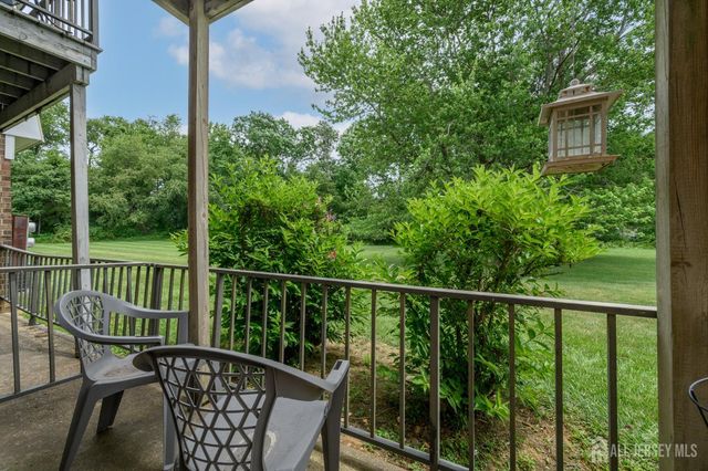 2214 Silver Court, Hamilton, NJ 08690