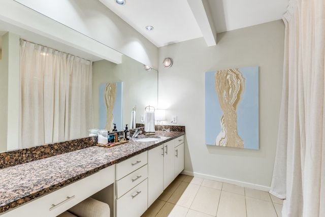 4242 Buena Vista Street 16, Dallas, TX 75205