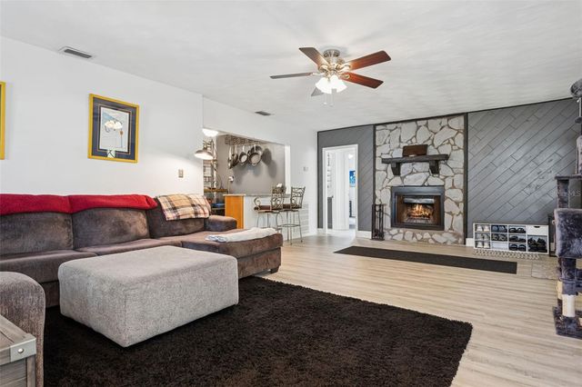 1023 N BASK DRIVE, Tampa, FL 33603