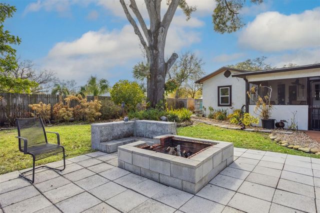 1023 N BASK DRIVE, Tampa, FL 33603