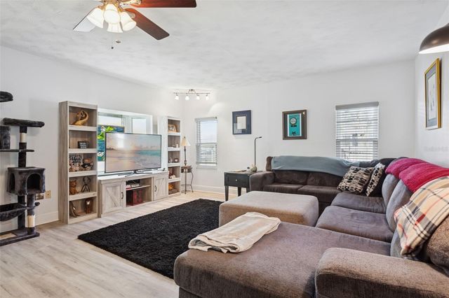 1023 N BASK DRIVE, Tampa, FL 33603