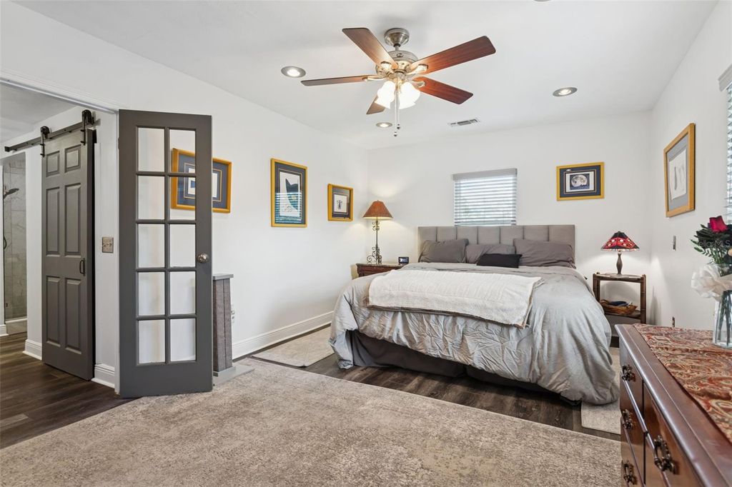 Image 19 of property listing at 1023 N BASK DRIVE, Tampa, FL 33603