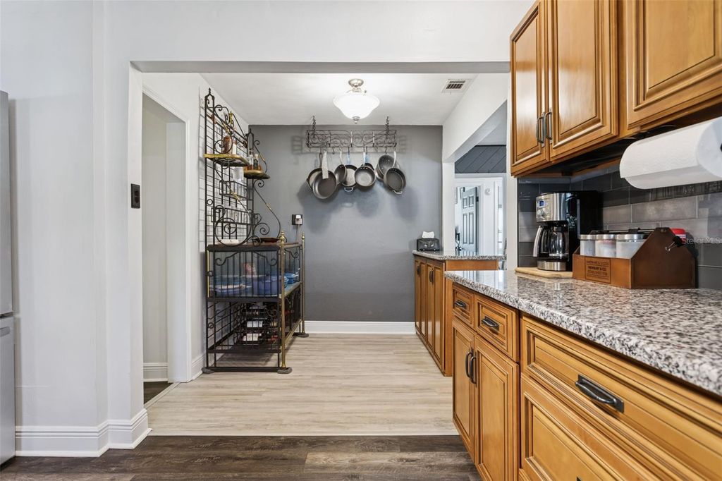 Image 10 of property listing at 1023 N BASK DRIVE, Tampa, FL 33603