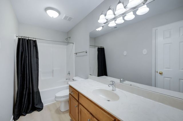 5002 Idaho Dr, Spring Hill, TN 37174