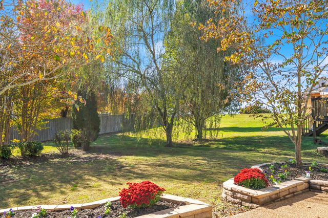 5002 Idaho Dr, Spring Hill, TN 37174