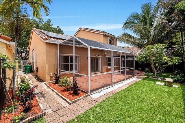 2722 Cayenne Ave, Cooper City, FL 33026