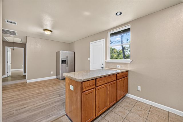 8166 Oak Knoll Lane, Houston, TX 77028