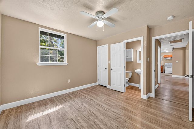8166 Oak Knoll Lane, Houston, TX 77028
