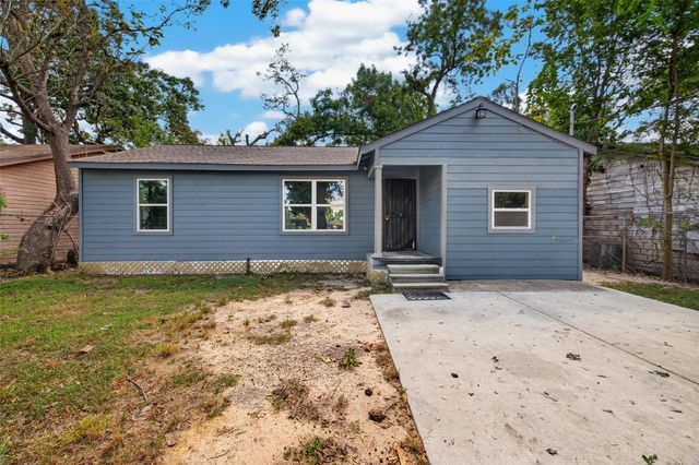 8166 Oak Knoll Lane, Houston, TX 77028