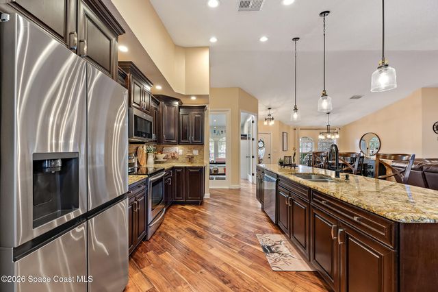 261 Naylor Street NE, Palm Bay, FL 32907