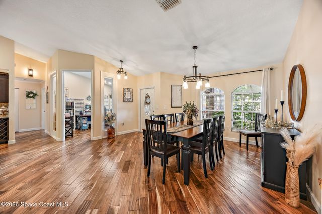 261 Naylor Street NE, Palm Bay, FL 32907