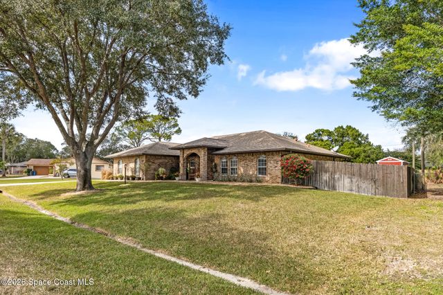 261 Naylor Street NE, Palm Bay, FL 32907