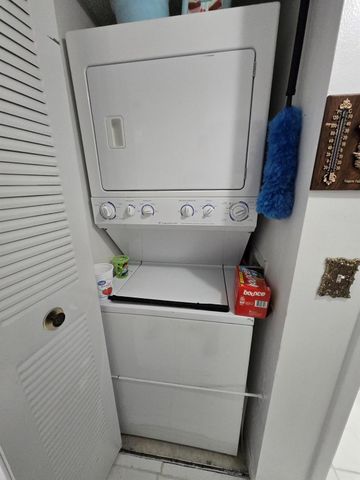 819 Sky Pine Way G3, Greenacres, FL 33415