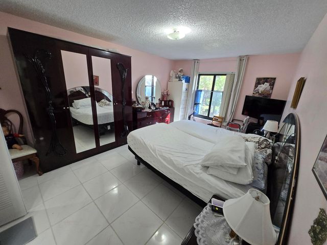 819 Sky Pine Way G3, Greenacres, FL 33415