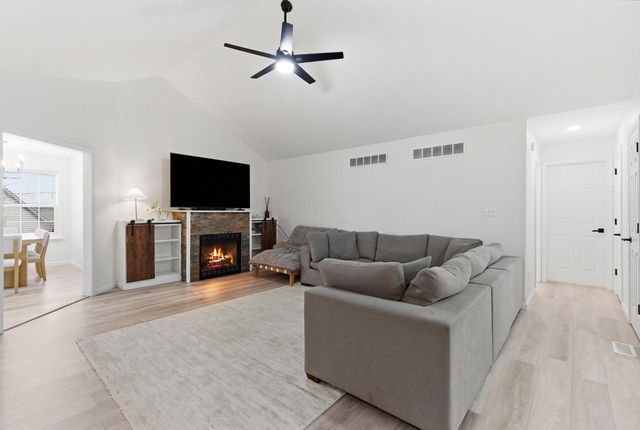 109 Kurtzland Drive, Nicholasville, KY 40356