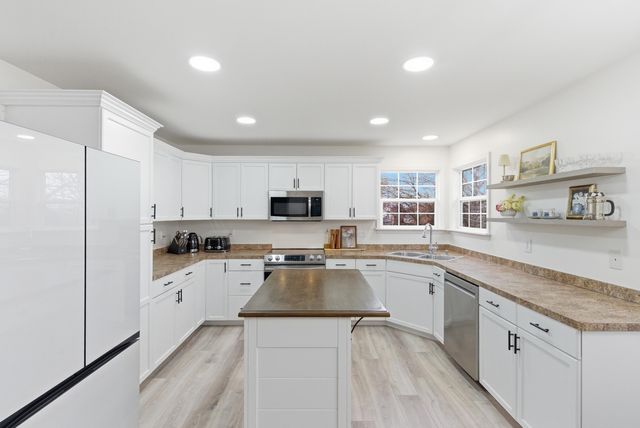 109 Kurtzland Drive, Nicholasville, KY 40356