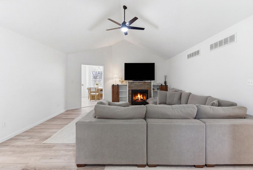 109 Kurtzland Drive, Nicholasville, KY 40356