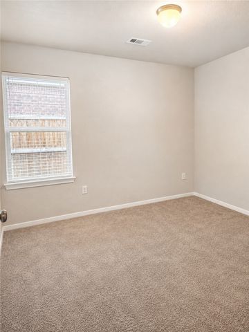 1221 S Ivory Bill Lane, Fayetteville, AR 72701