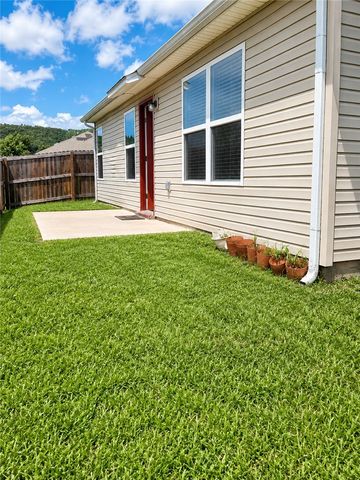 1221 S Ivory Bill Lane, Fayetteville, AR 72701