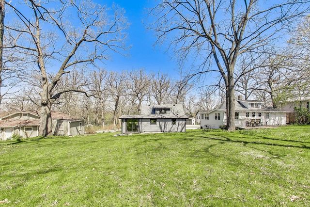 W3673 Oakrest AVENUE, Lake Geneva, WI 53147