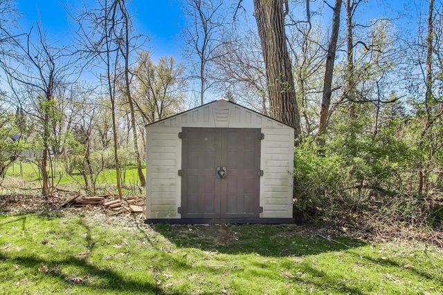 W3673 Oakrest AVENUE, Lake Geneva, WI 53147