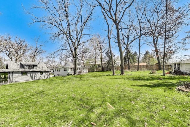 W3673 Oakrest AVENUE, Lake Geneva, WI 53147