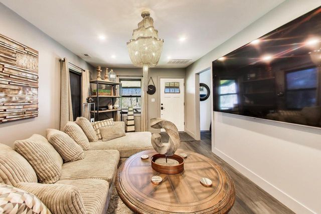 W3673 Oakrest AVENUE, Lake Geneva, WI 53147