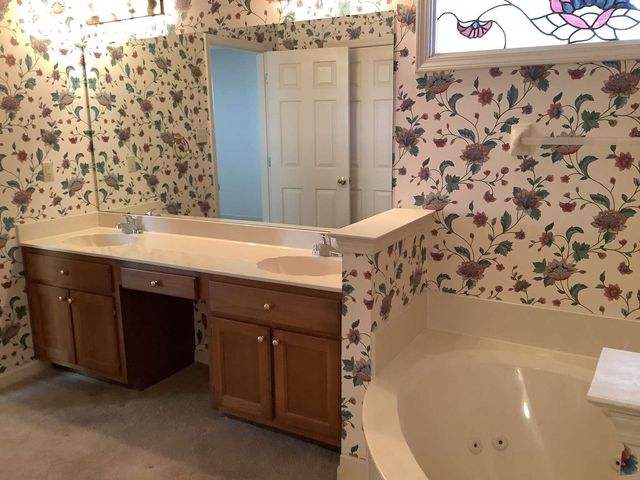 745 RADIANCE DR, Memphis, TN 38018