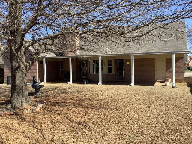 745 RADIANCE DR, Memphis, TN 38018