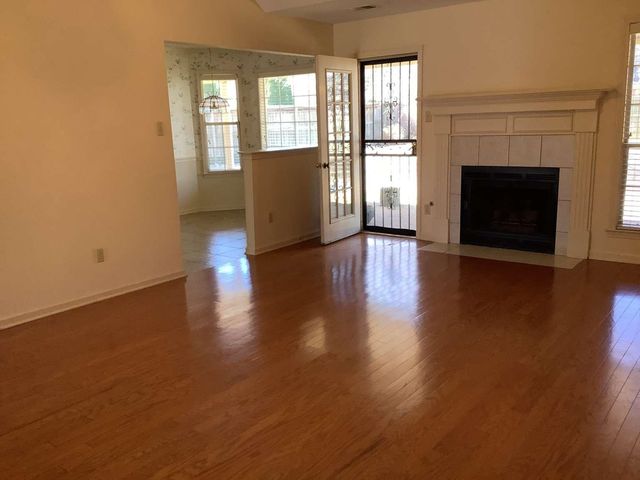 745 RADIANCE DR, Memphis, TN 38018