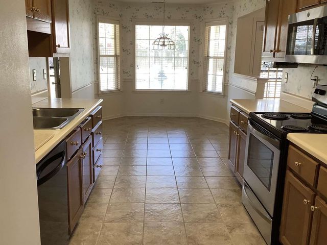 745 RADIANCE DR, Memphis, TN 38018