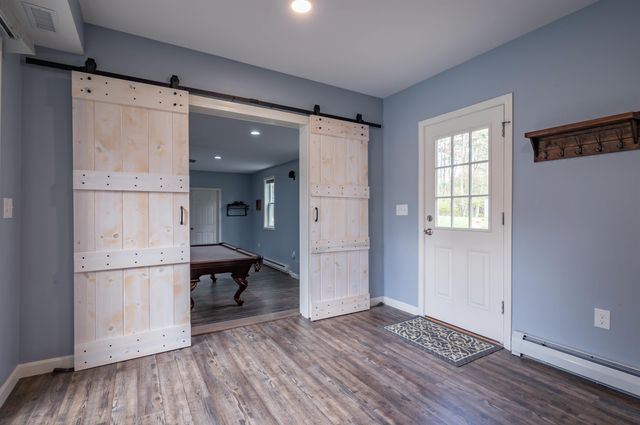 16 Sarah Drive, Merrimack, NH 03054