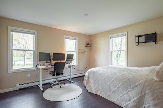 16 Sarah Drive, Merrimack, NH 03054