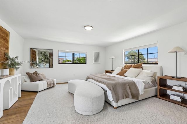 7811 Carlyle Avenue, Miami Beach, FL 33141